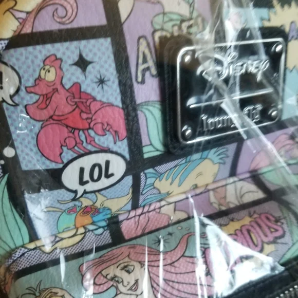 Loungefly x Little Mermaid mini backpack - Picture 5 of 9